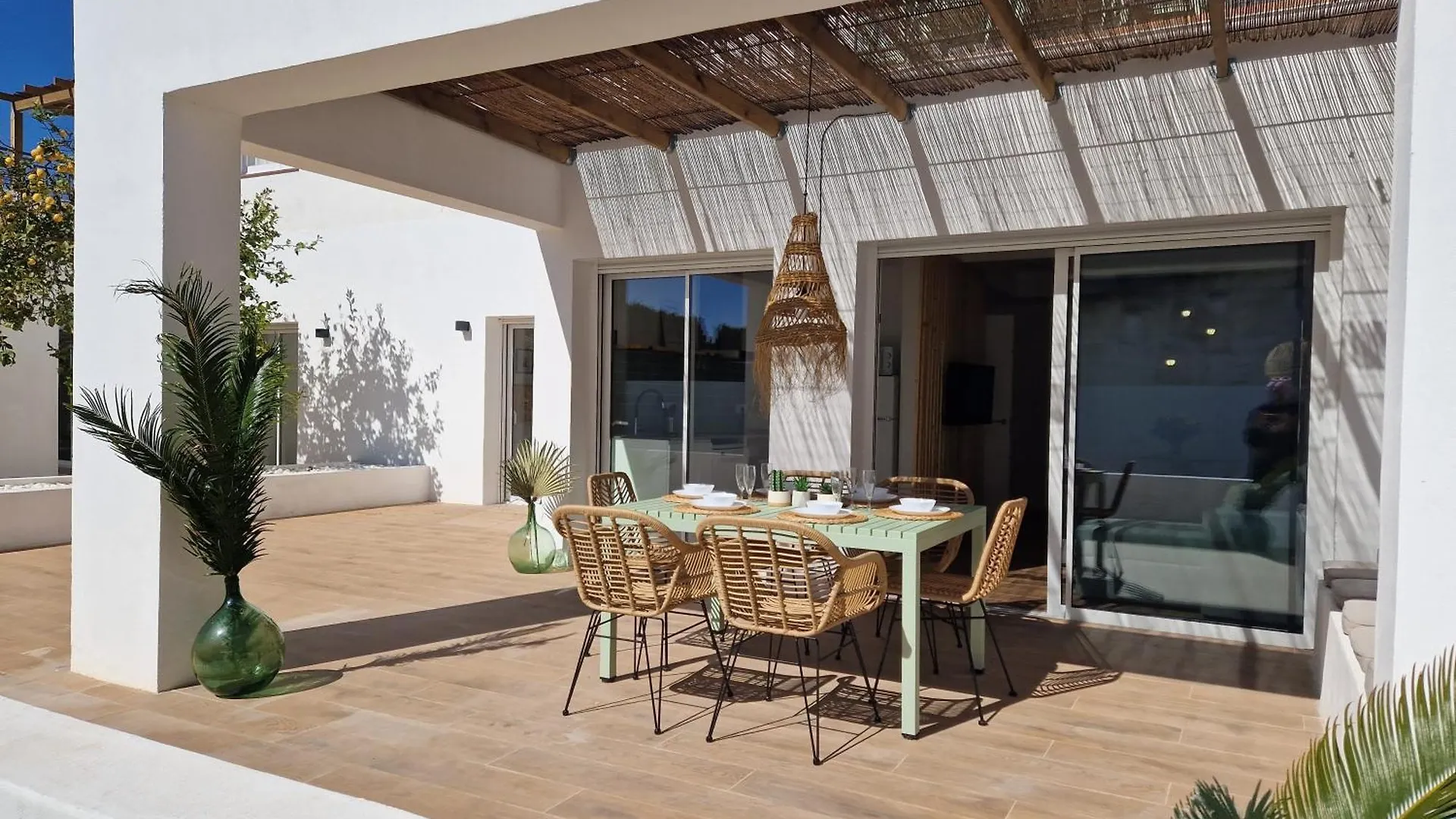 Apartament Gorgot 6P I Con Terraza Y Piscina Comunitaria Cerca De La Playa Empuriabrava 0*,  Spain