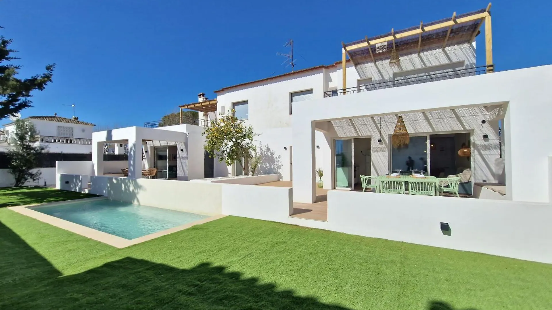 Apartament Gorgot 6P I Con Terraza Y Piscina Comunitaria Cerca De La Playa Empuriabrava Apartment
